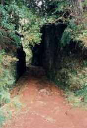 Durchgang zwischen Ribeiro Frio und Metade Tal (1996)